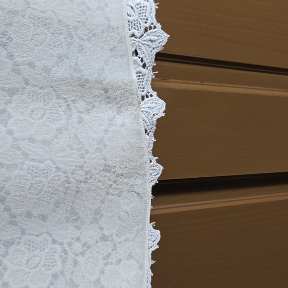 Ann Taylor-Beige lace sheath dress with chiffon overlay on right side Sz 16P - Picture 6 of 8